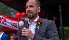 AB_780x500_ErsterMai2022_Egger_Rede